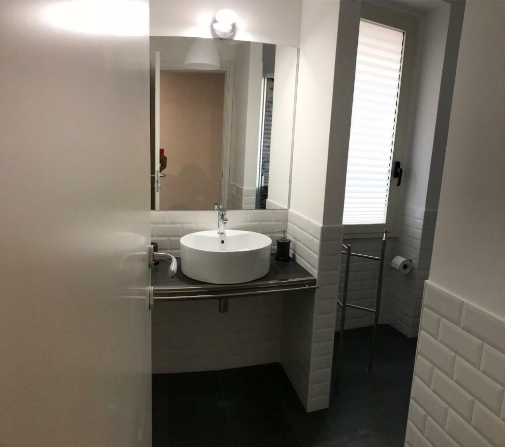 Apartment Ale 160 Grey *